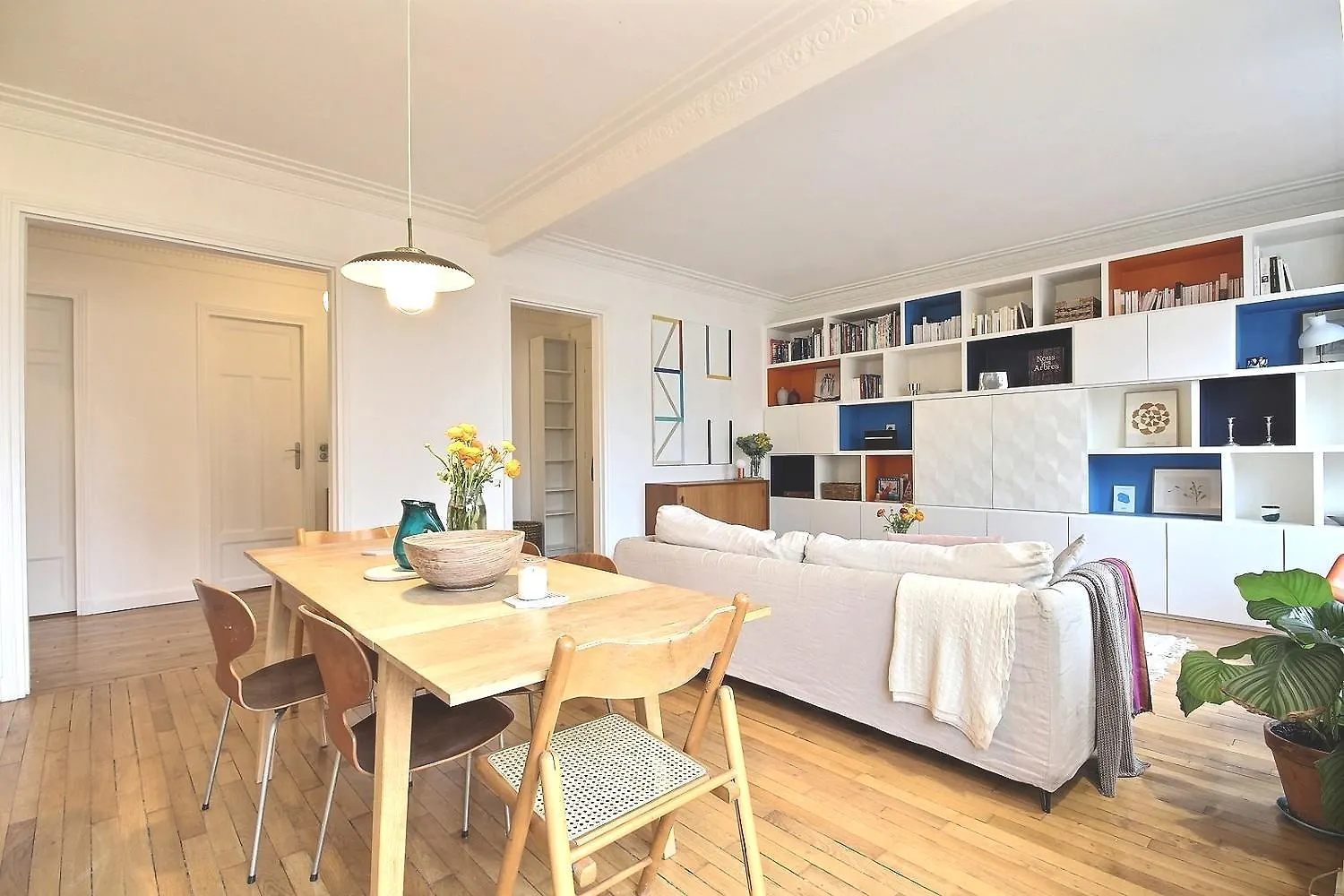 Gambetta Family Pad Apartment Paris