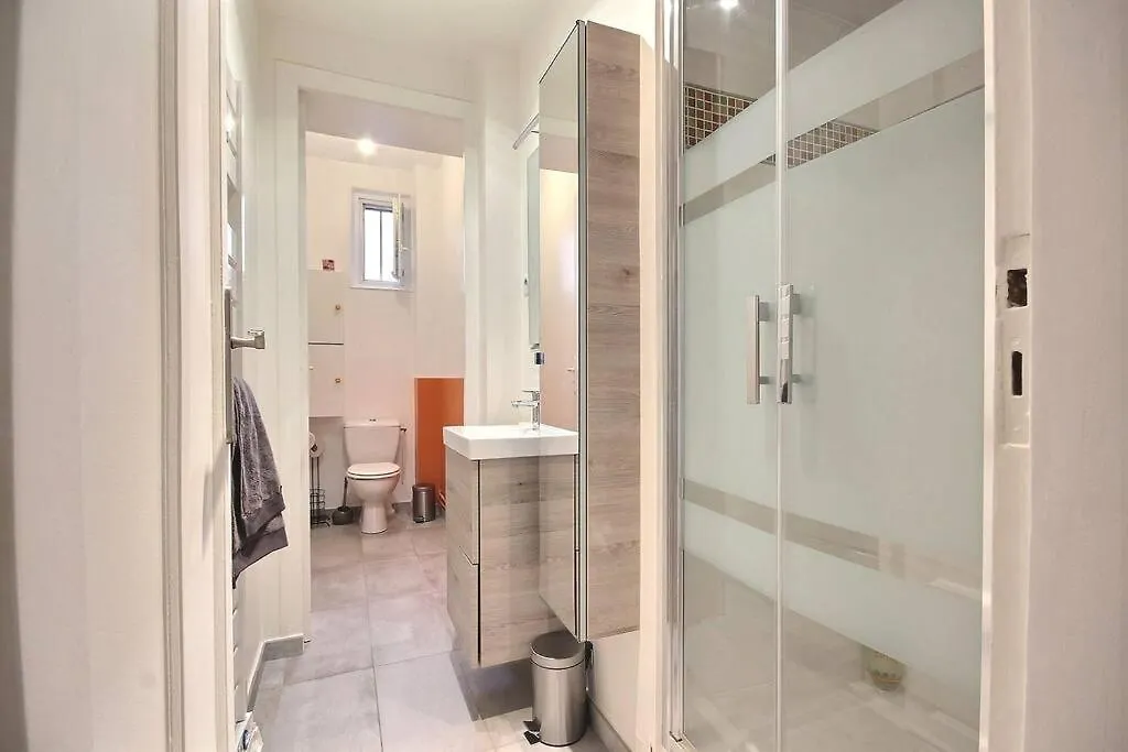 Gambetta Family Pad Apartment Paris 0*,